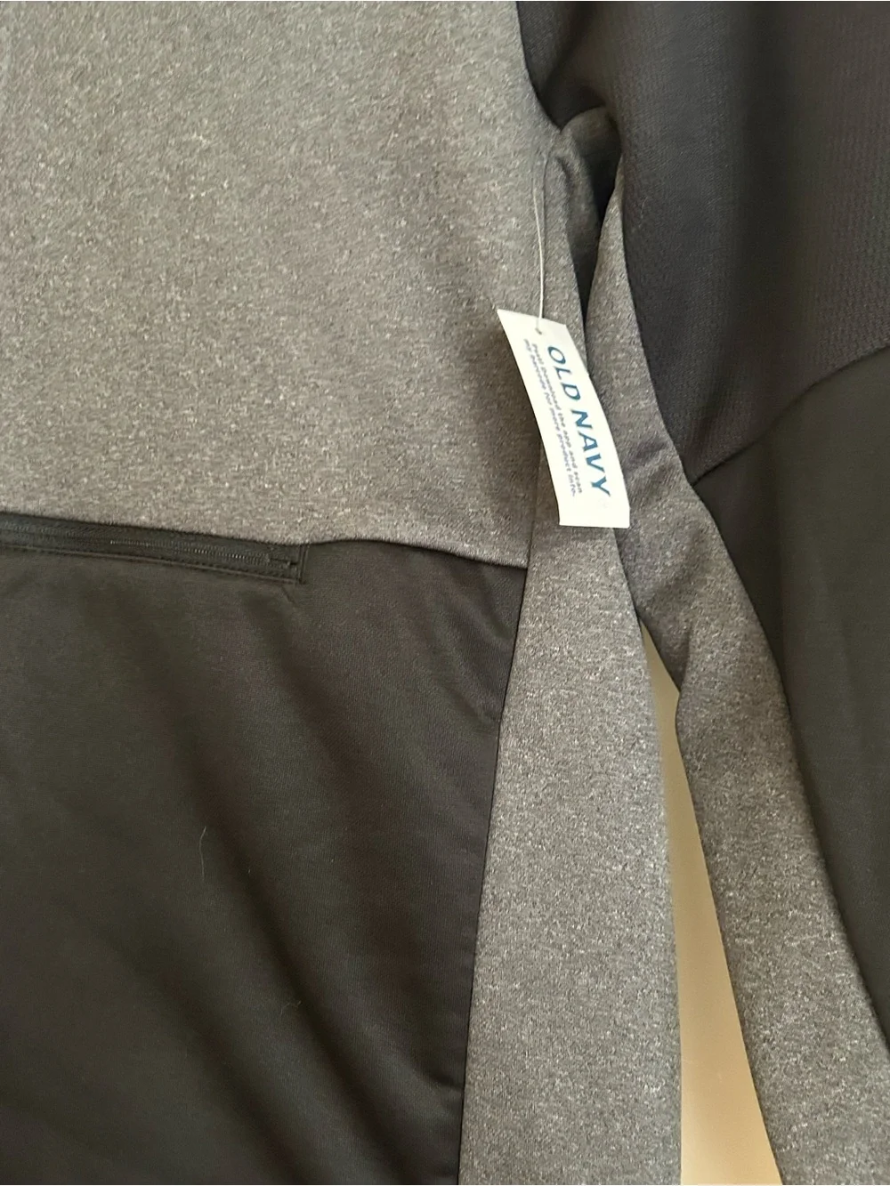NWT Old Navy Boys XL (12) Tech Fleece Go-Dry Hoodie Gray Black 1/4 Zip Pullover